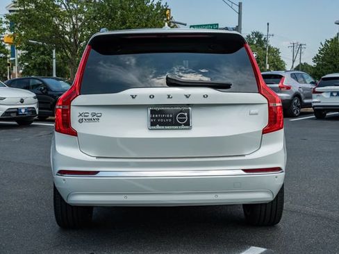 Certified 2023 Volvo XC90 T8 Ultimate AWD/4WD image 6