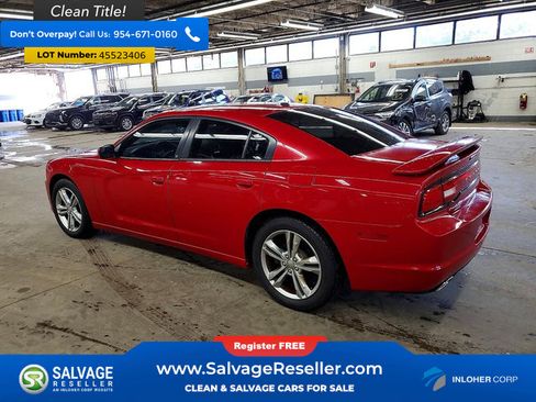 Used 2012 Dodge Charger SXT image 3