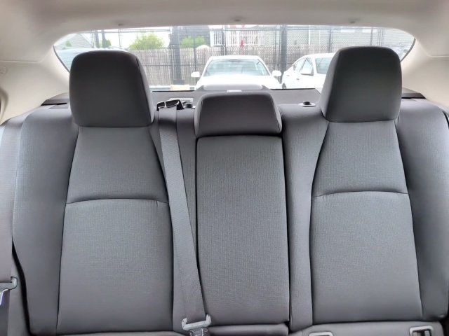 Used 2024 Toyota Corolla LE FWD image 21