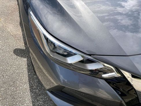 Used 2020 Nissan Sentra S FWD image 30