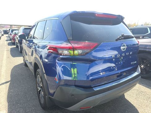 Used 2022 Nissan Rogue SV AWD/4WD image 3