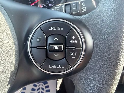Used 2021 Kia Soul S FWD image 11
