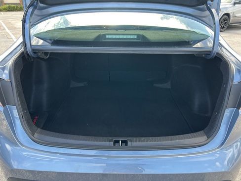 Used 2023 Toyota Corolla LE image 46