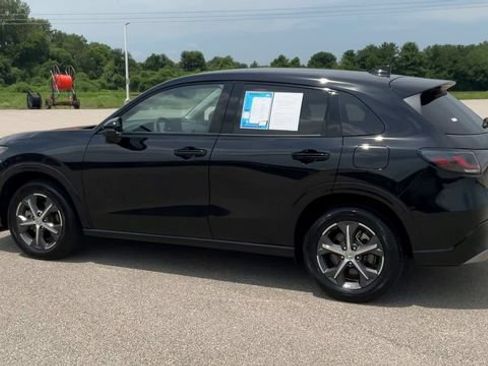 Used 2025 Honda HR-V EX-L image 6