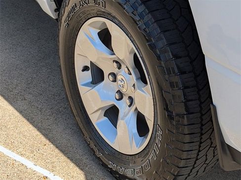 Used 2024 RAM 1500 Tradesman w/ Trailer Tow Group image 8