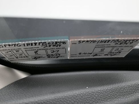 Used 2023 Honda Pilot Elite image 9