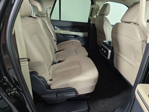 Used 2023 Ford Expedition Max Limited image 14