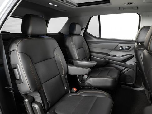 Used 2020 Chevrolet Traverse Premier w/ Redline Edition AWD/4WD image 25