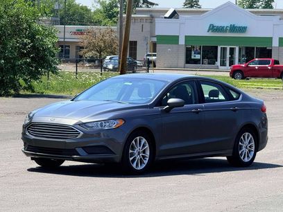 Used 2017 Ford Fusion SE w/ Fusion SE Technology Package