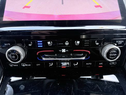 Used 2021 Jeep Grand Cherokee L Overland w/ Trailer Tow Package image 60