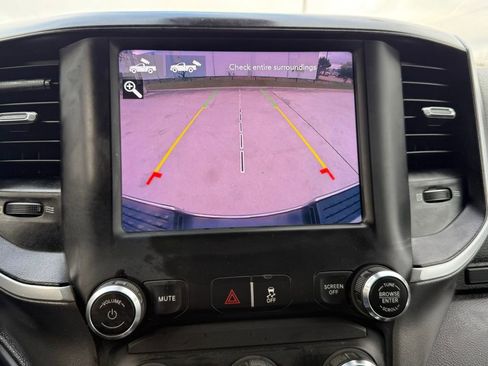 Used 2021 RAM 2500 Big Horn w/ Level 1 Equipment Group image 23