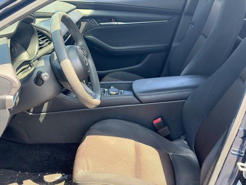 Used 2023 MAZDA MAZDA3 s FWD image 4