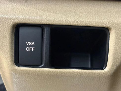 Used 2010 Honda Accord EX-L image 29