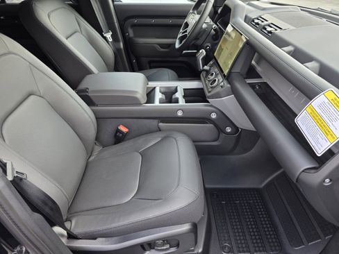New 2026 Land Rover Defender 110 X AWD/4WD image 3