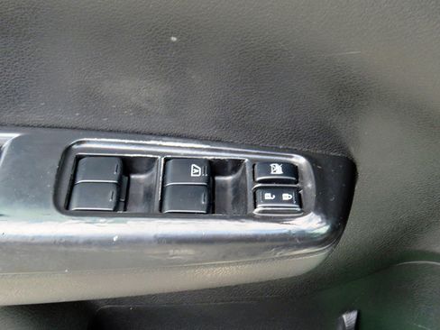 Used 2012 Subaru Impreza WRX Premium image 30