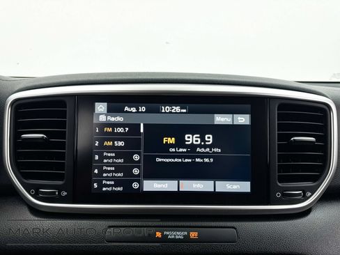 Used 2022 Kia Sportage LX FWD image 4