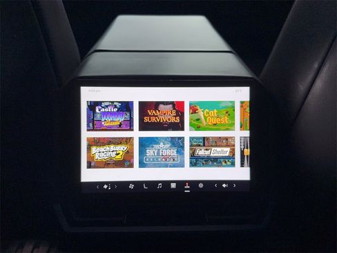 Used 2024 Tesla Cybertruck AWD Crew Cab image 24