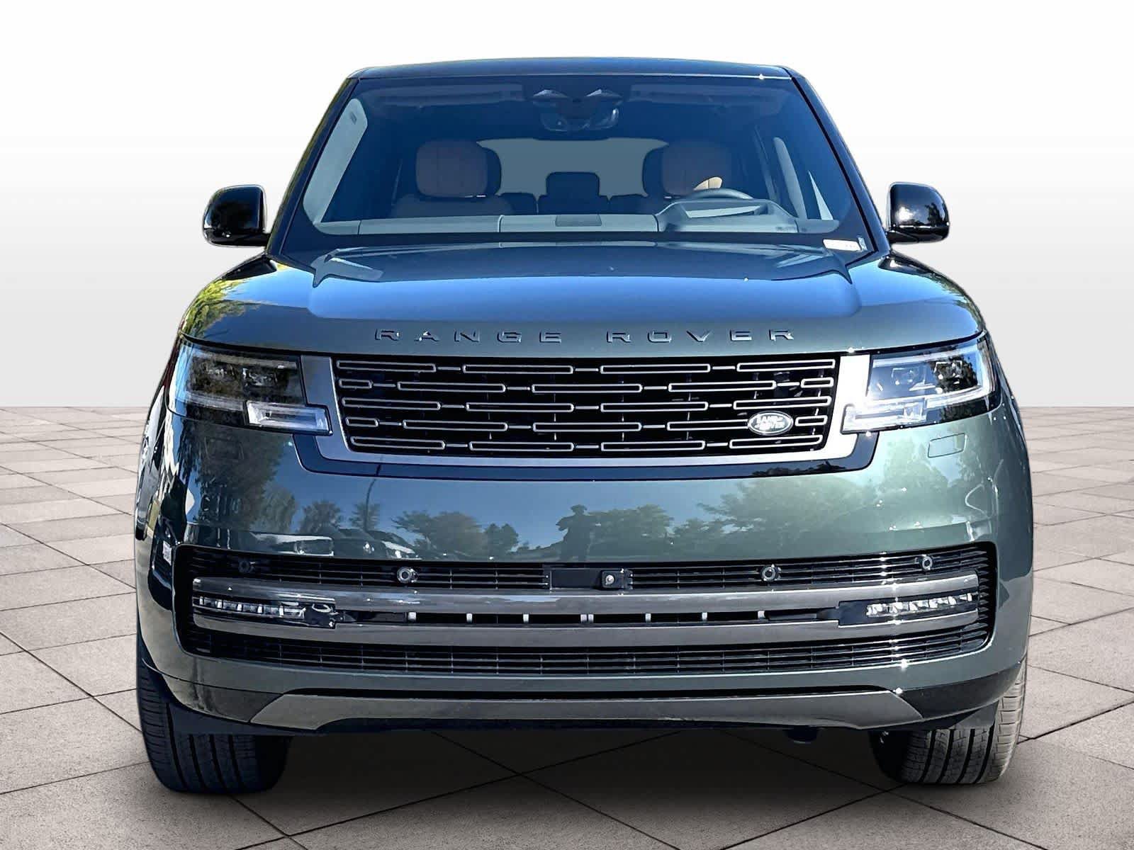 New 2026 Land Rover Range Rover Long Wheelbase SE AWD/4WD image 5