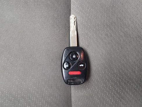 Used 2013 Honda Civic LX image 32