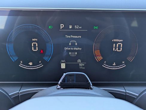 New 2026 Hyundai Santa Fe SEL FWD image 9