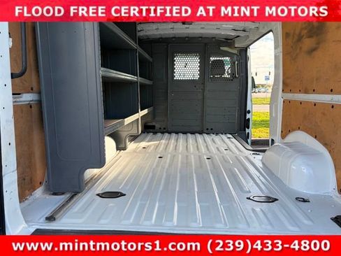 Used 2021 Nissan NV 2500 SV image 15