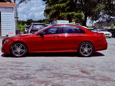 Used 2019 Mercedes-Benz E 300 4MATIC w/ Parking Assistance Package image 3