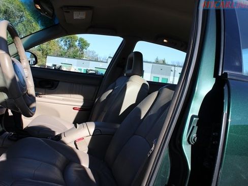 Used 2003 Buick Regal LS w/ LS Luxury Plus Package image 9