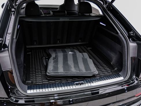 Used 2023 Audi SQ8 Prestige image 42