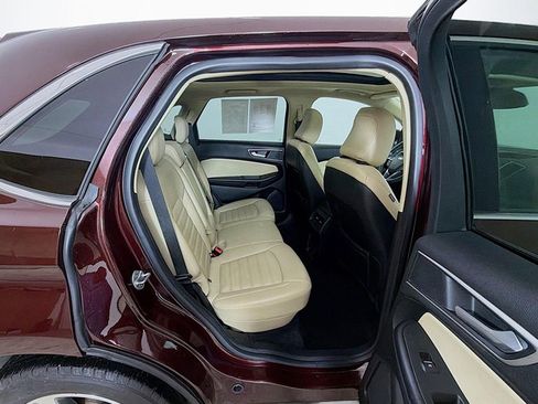 Used 2022 Ford Edge SEL w/ Convenience Package image 24