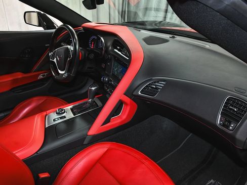 Used 2019 Chevrolet Corvette Grand Sport RWD image 52