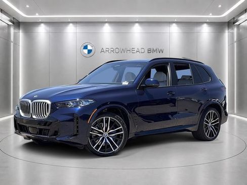 New 2026 BMW X5 xDrive40i w/ M Sport Package AWD/4WD image 1