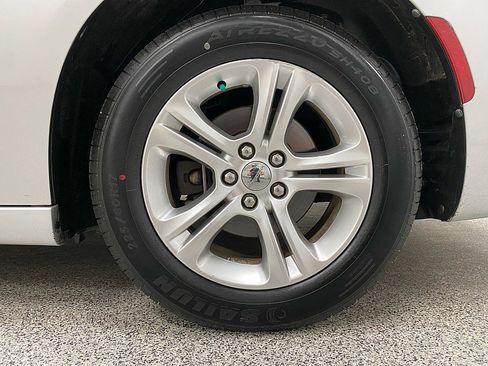 Used 2021 Dodge Charger SXT w/ Leather Interior Group image 24