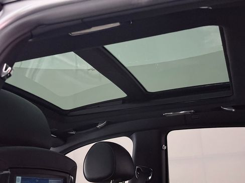 Used 2014 Rolls-Royce Ghost image 33