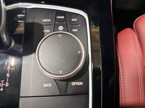 Certified 2023 BMW X4 xDrive30i w/ Convenience Package image 39