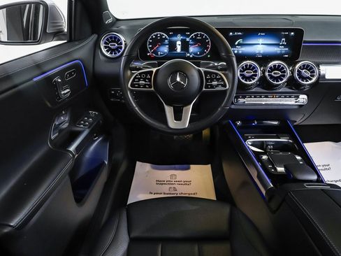 Certified 2021 Mercedes-Benz GLB 250 4MATIC image 12