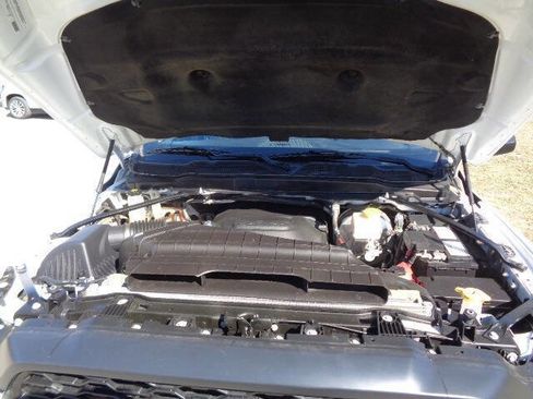 Used 2022 RAM 2500 Tradesman image 31