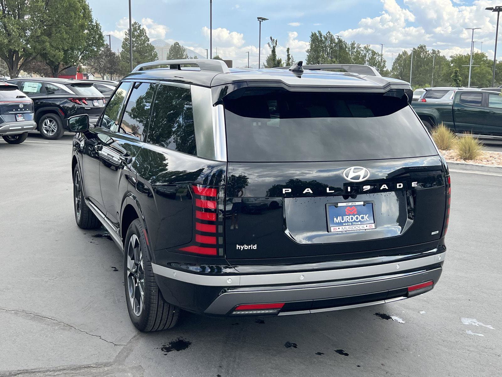Certified 2026 Hyundai Palisade Limited AWD/4WD image 10
