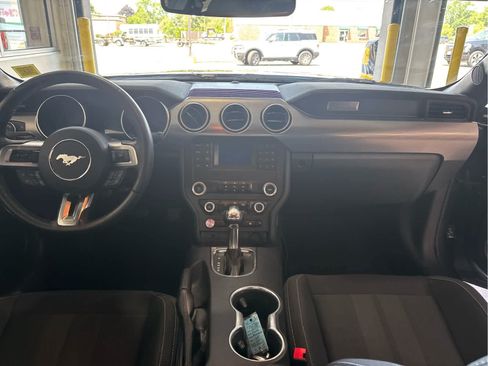 Certified 2019 Ford Mustang GT RWD image 12