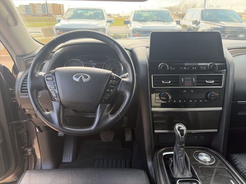 Used 2024 INFINITI QX80 Luxe RWD image 15