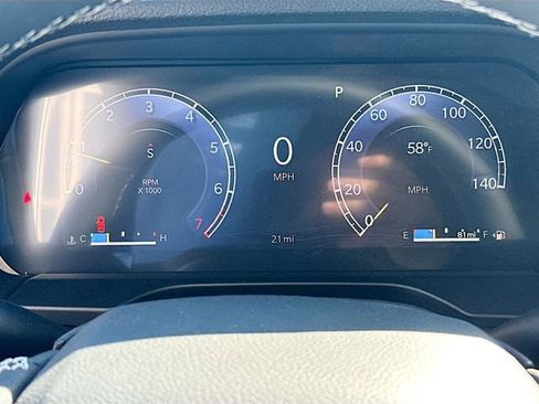 New 2025 Jeep Grand Cherokee Laredo w/ Luxury Tech Group I image 13