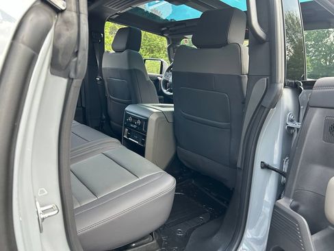 Used 2025 GMC Hummer EV 3X w/ Extreme Off-Road Package AWD/4WD image 56
