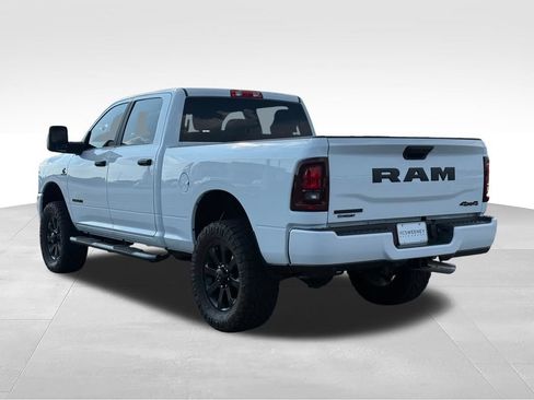 New 2026 RAM 2500 Big Horn AWD/4WD image 3