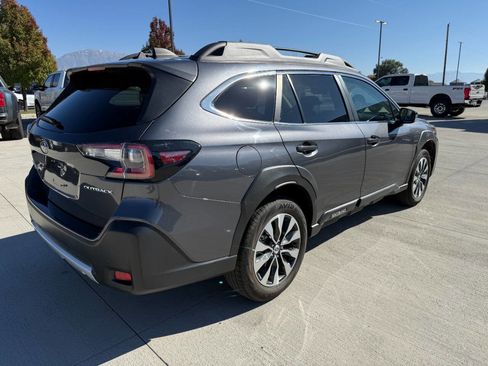 Used 2024 Subaru Outback Limited image 4