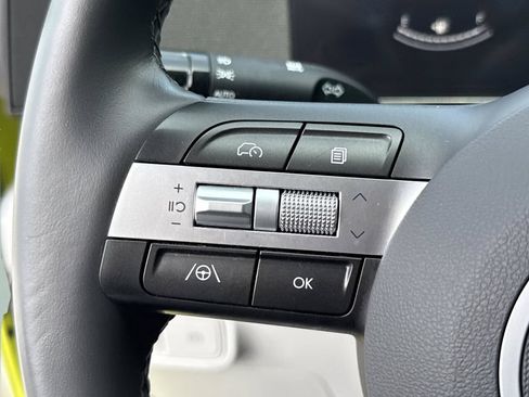 Used 2024 Hyundai Kona SEL FWD image 36