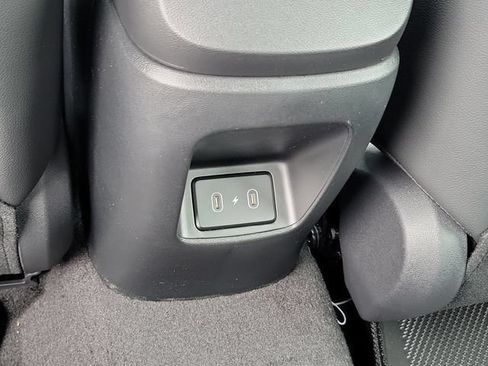 New 2026 Hyundai Elantra SEL Sport FWD image 24
