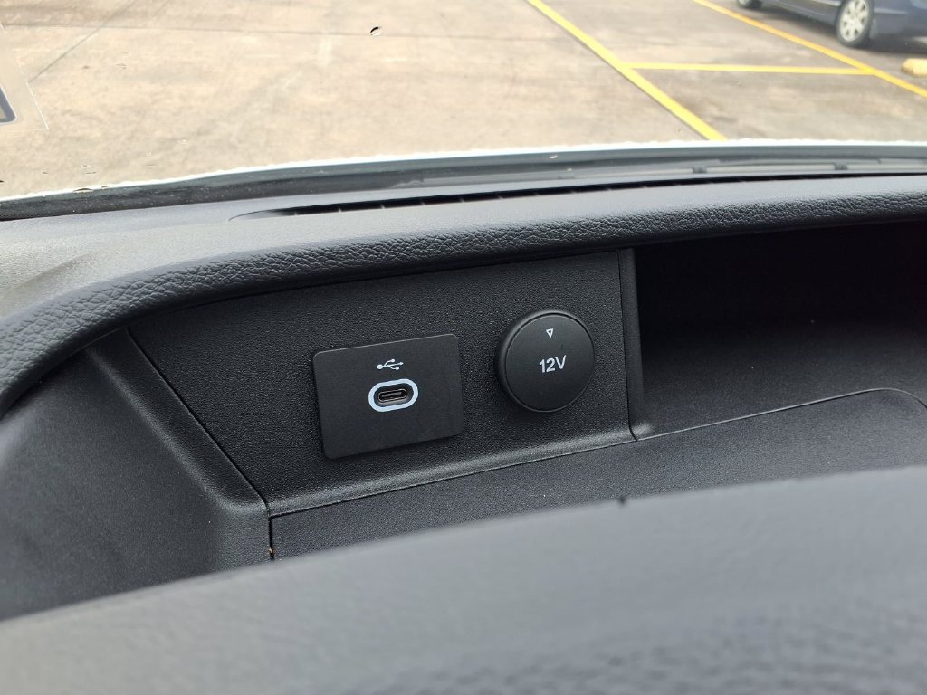 Used 2025 Ford Transit 250 Low Roof w/ Exterior Upgrade Package RWD image 12