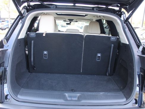 Certified 2025 INFINITI QX60 Luxe image 44