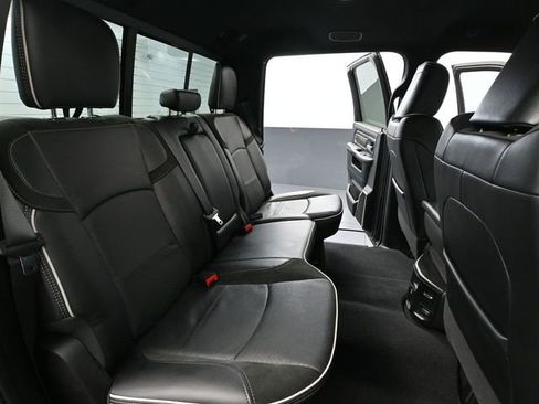 Used 2026 RAM 2500 Laramie AWD/4WD image 43