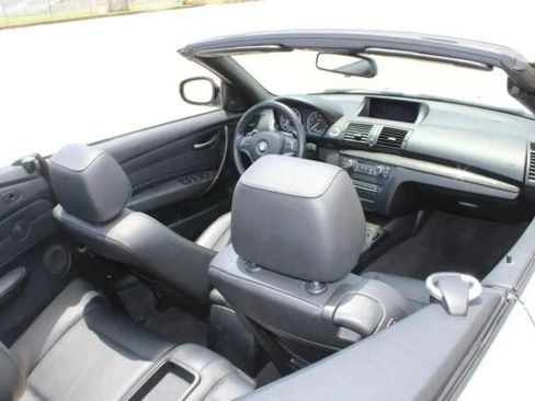 Used 2013 BMW 135i Convertible RWD image 36