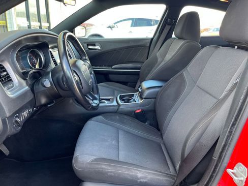 Used 2022 Dodge Charger SXT image 27